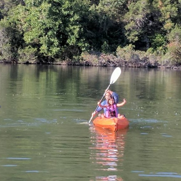 Meet your Posher, Natasha J - Picture 5 of 8